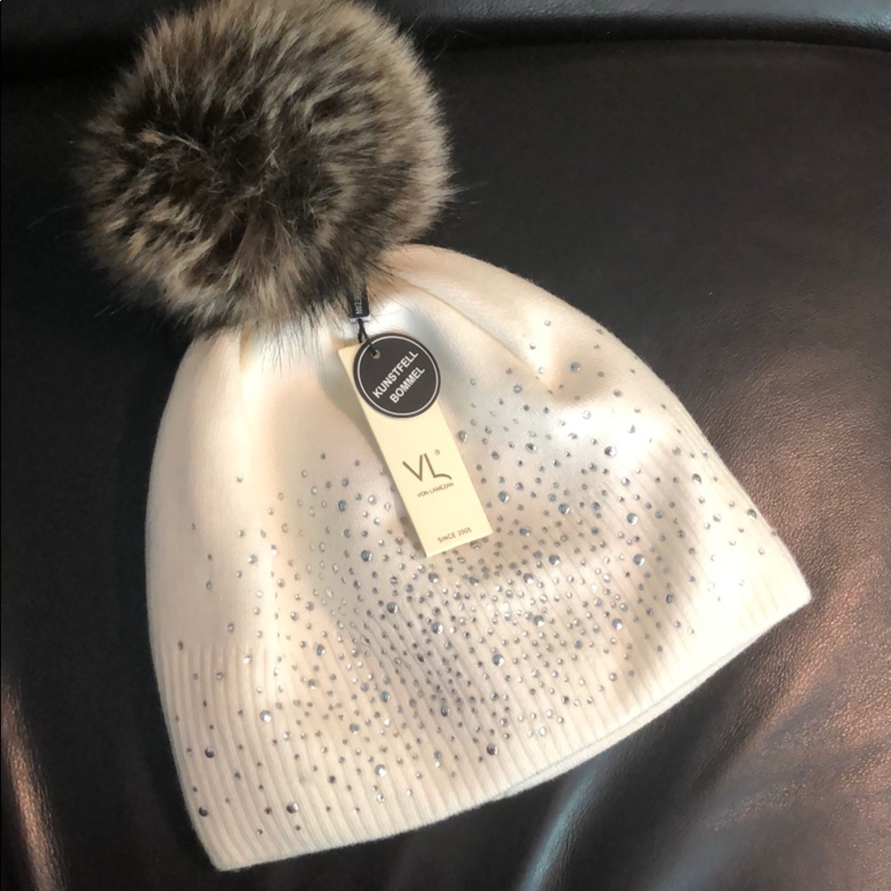 Von Lamezan knit hat